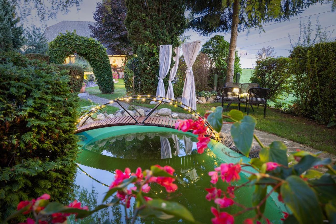 Apartments Ladka Бегунье-на-Гореньскем Экстерьер фото