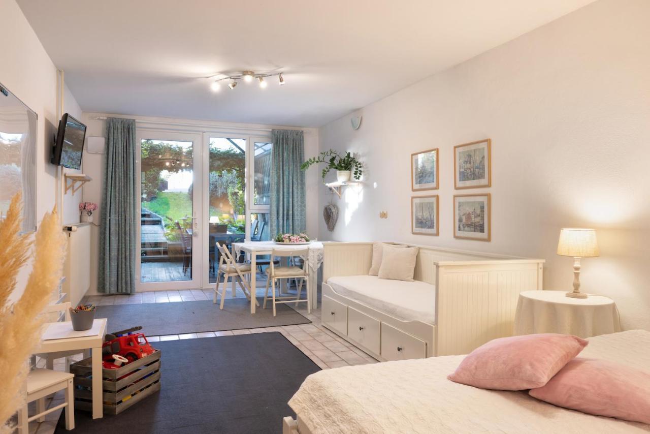 Apartments Ladka Бегунье-на-Гореньскем Экстерьер фото