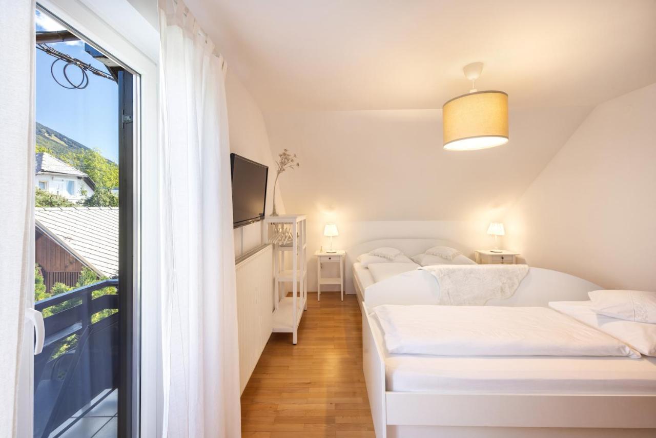 Apartments Ladka Бегунье-на-Гореньскем Экстерьер фото